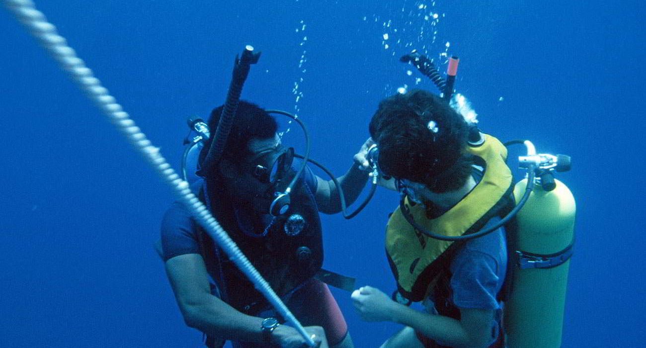 Harolds Dive Center -SSI-DIVEMASTER